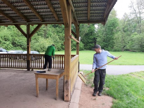 99117634_2990444104371828_841585626036830208_n